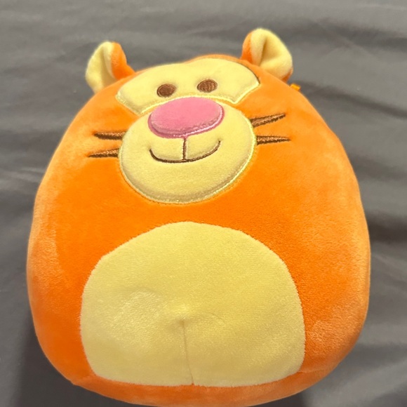 Squishmallows Other - Squishmallows Tigger Plush 8"